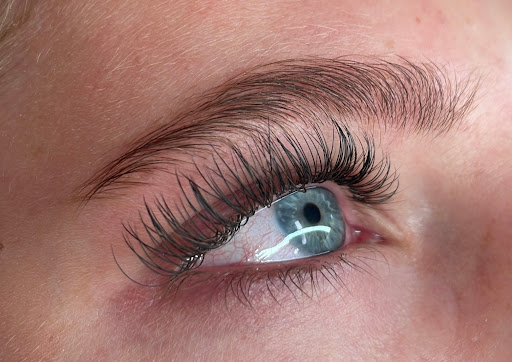 Lala Lash - Visual
