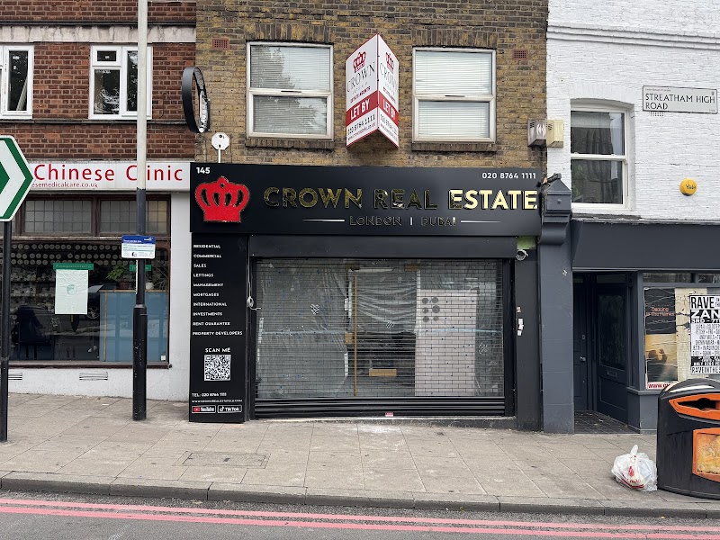 Crown Real Estate photo 3