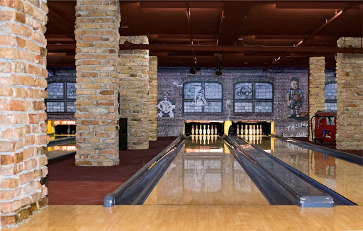 BOB'S ROCK & BOWL München - Thumbnail