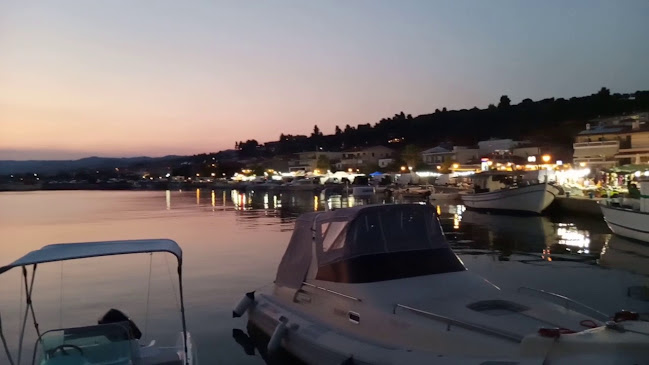 Αξιολογήσεις για το Παραλία Νέας Σκιώνης στην Θεσσαλονίκη - Αλλος