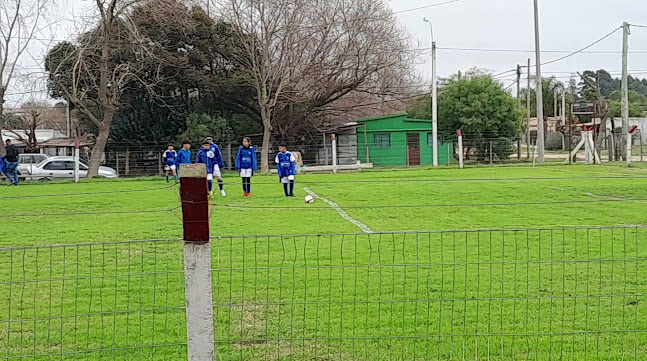 Opiniones de Cancha Baby Fútbol Atenas en Artigas - Campo de fútbol