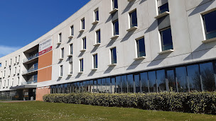 Photo n°1 de Clinique Mégival à Saint-Aubin-sur-Scie (Hôpital)