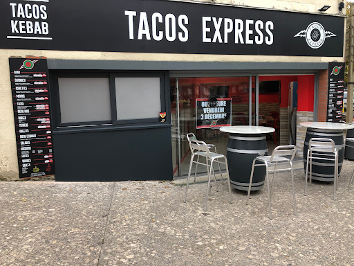 Photo 5 - Tacos Express Saint Juery