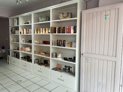 Diana’s Makeup Shop - Thumbnail