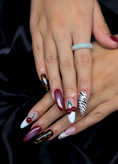 Nails by Büsra