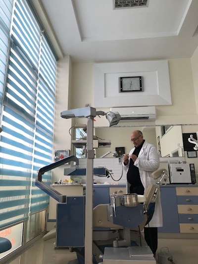 Klinika Dentare Kol Gega