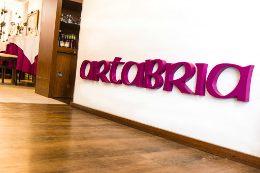 Artabria - Visual