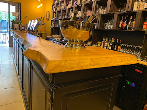 Photo n°3 de Le Comptoir De La Poste à Le Plan-de-la-Tour (Restaurant thaï)