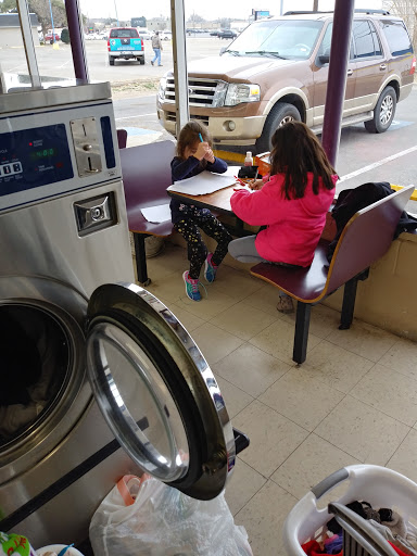 Memphis Laundry - Visual