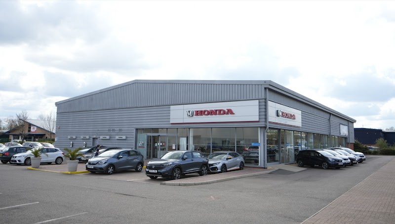 Listers Honda Northampton photo 2