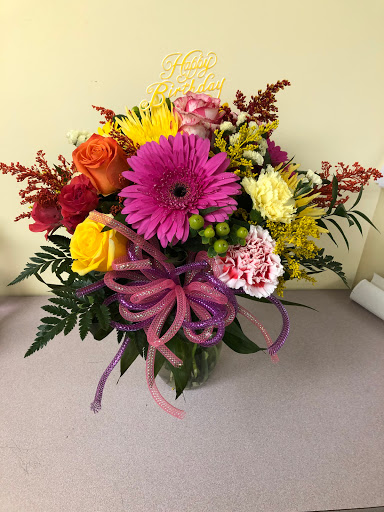 East Meadow Florist - Thumbnail
