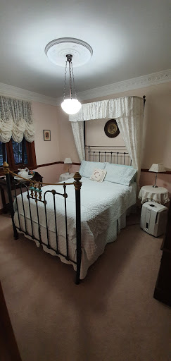 Granny's Cottage - Thumbnail