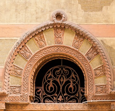 Photos of Rumbach Street Synagogue