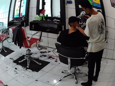 Photos of DeGe Barbershop