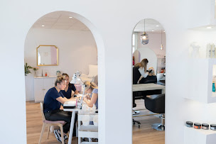 Photo n°11 de Artiz'Anna Muret à Muret (Service de blanchiment des dents)