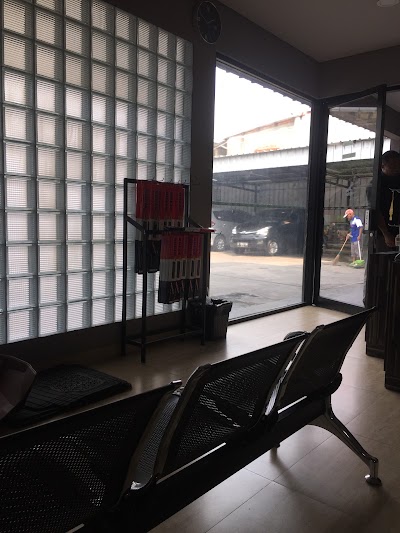 Photos of Auto Carwash & Detailing