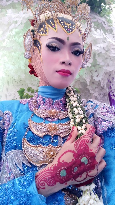 Photos of Susi Salon Rias Penganten
