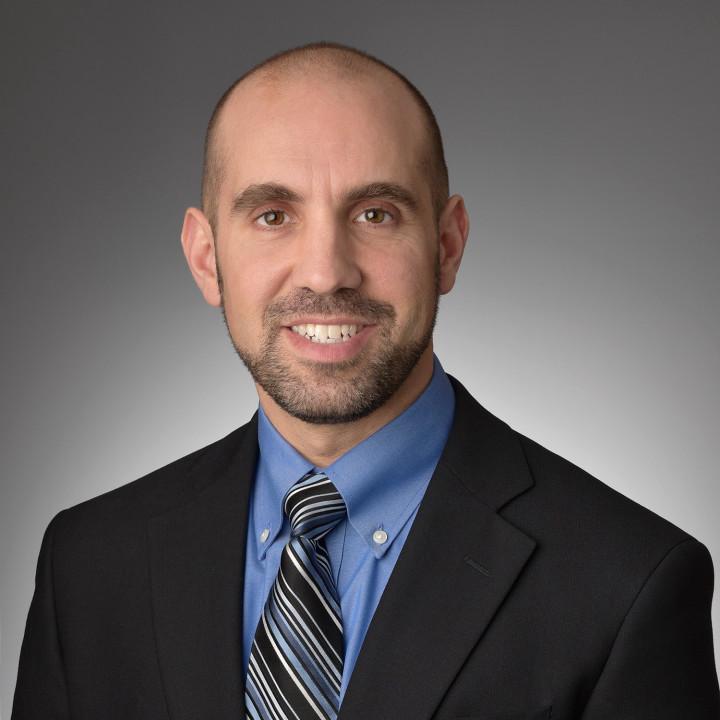 Christopher J Barreiro Md