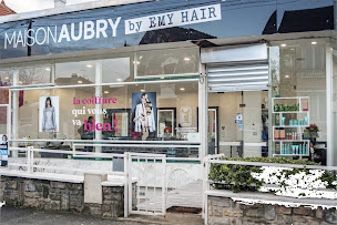 Photo n°7 de Maison Aubry By Emy Hair à Ris-Orangis (Salon de coiffure)