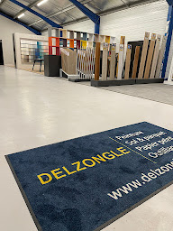 Photo n°5 de DELZONGLE Itxassou à Itxassou (Magasin de papiers peints)
