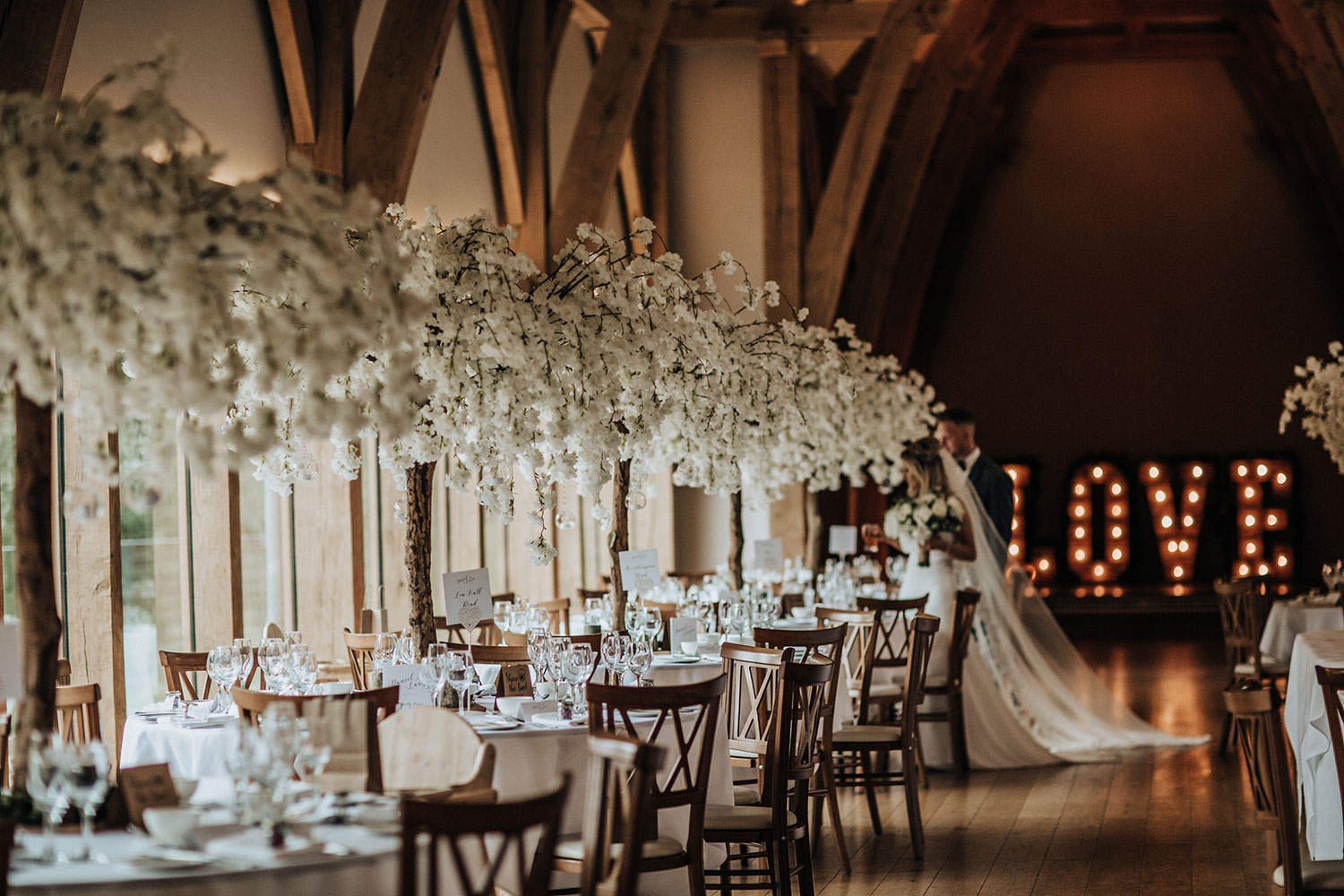 Perfectly Unique Occasions - Wedding Planners - photo 1