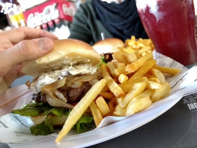 La Casa de la Hamburguesa