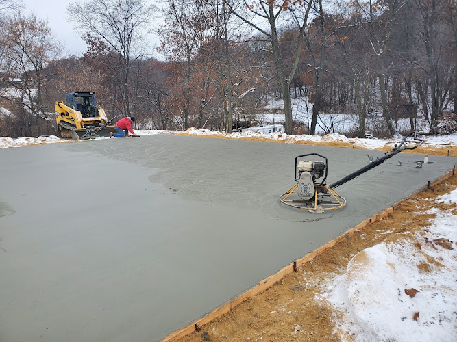 Custom Concrete & Masonry LLC