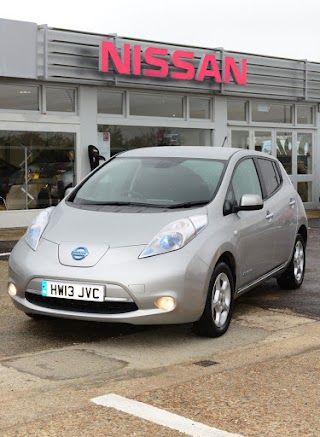 Staddlestones Nissan