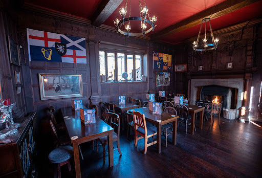 Ye Olde Reine Deer Inn