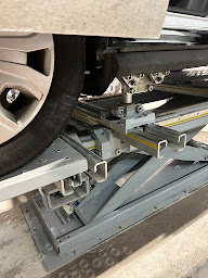 Photo n°2 de Massy Auto à Saint-Égrève (Atelier de carrosserie automobile)