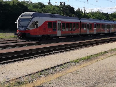Photos of G&ouml;d&ouml;llő