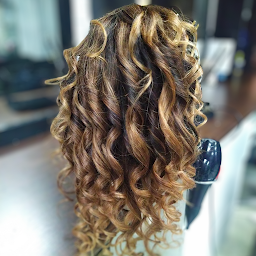 Photo n°3 de PROS HAIR PARTY à Villiers-sur-Marne (Salon de coiffure)