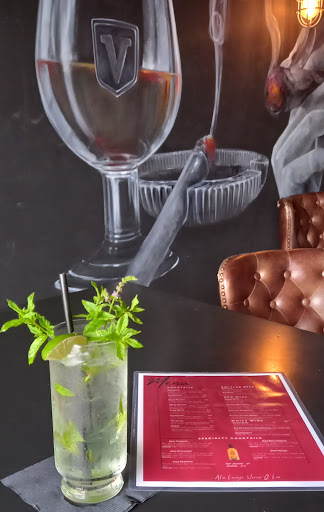 Aloe Lounge - Thumbnail