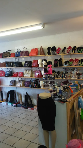 Kiss Boutique - Thumbnail