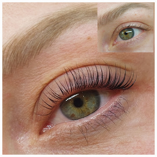Poudre aux Yeux - Thumbnail