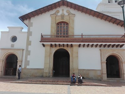 Photos of Centro Mariano Nacional - Nuestra Se&ntilde;ora del Rosario de Chiquinquir&aacute;