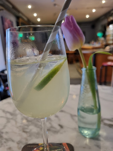 blomberg - Cafe Bar - Thumbnail