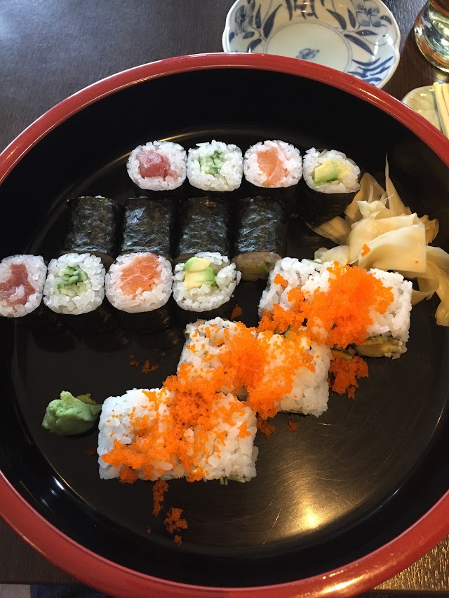 Tomo Sushi-Bar