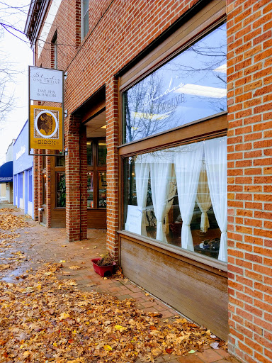 Studio One Twelve - Visual