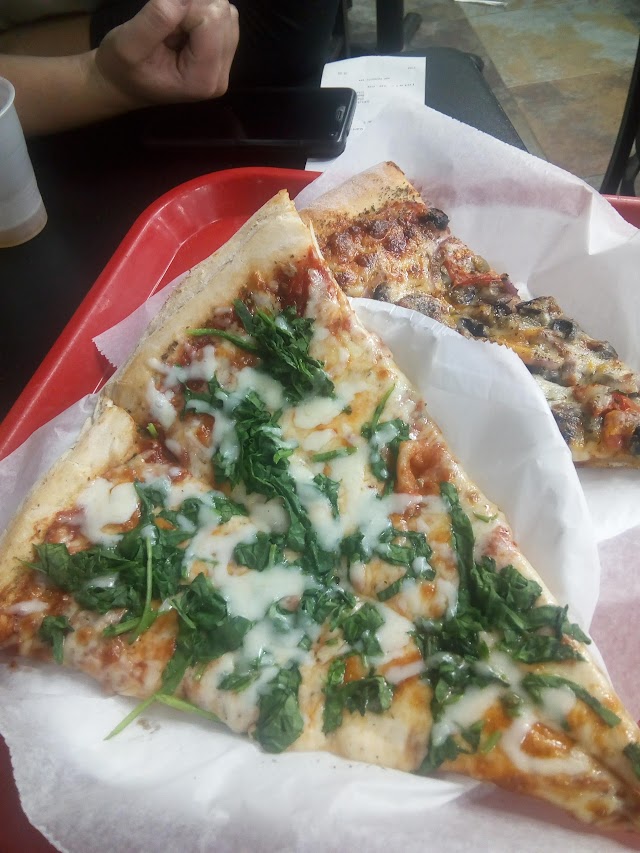 Lenny's Pizza