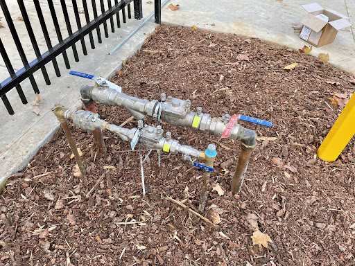 Maine Plumbing - Castlemaine Logo