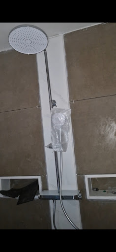 Italian Shower installiton🧑‍🔧 post image