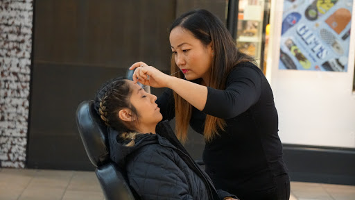 Queens Brow Threading - Visual
