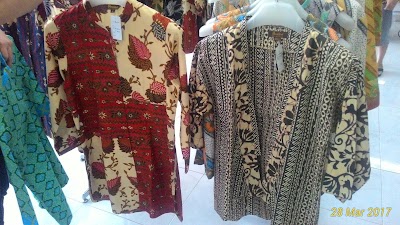 Photos of Batik Danar Hadi - Diponegoro