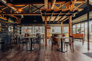 Photo n°31 de LE DOCKER à Chambéry (Caviste)