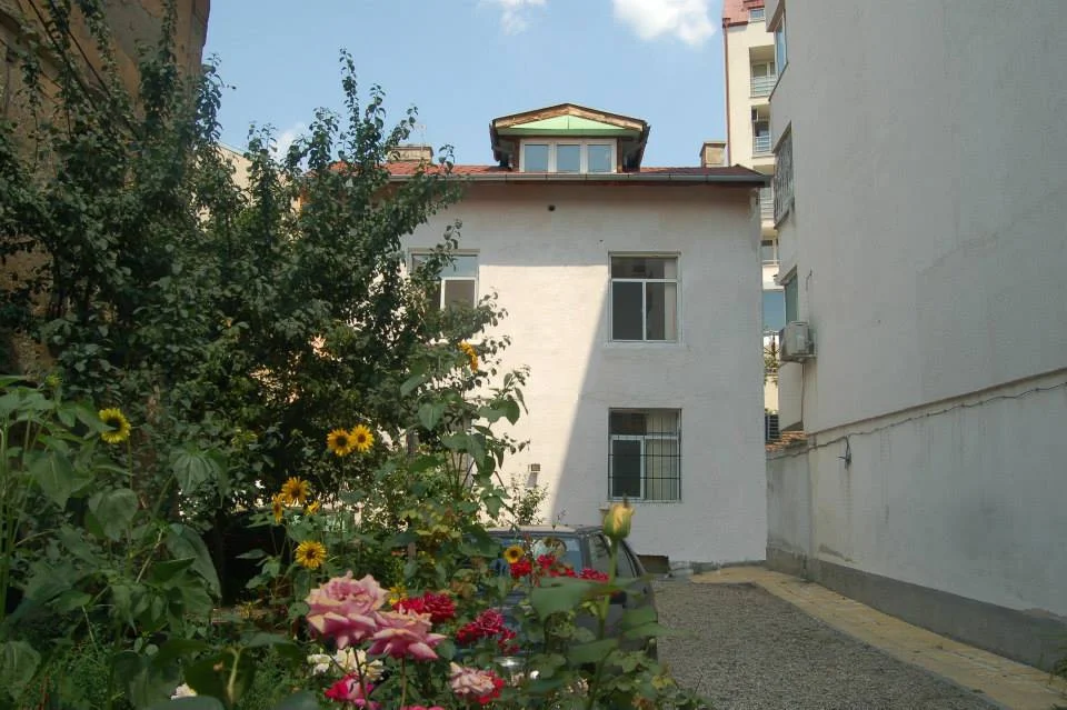 “Elysiahomestay“