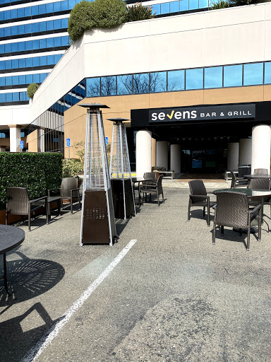 Sevens Bar & Grill
