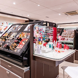 Photo n°5 de Nocibé - ROMANS à Romans-sur-Isère (Institut de massages)