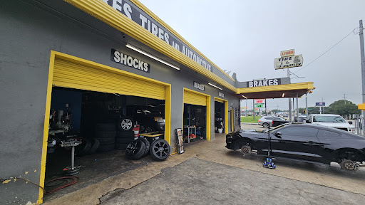 A Flores Tire and Auto Service - Thumbnail