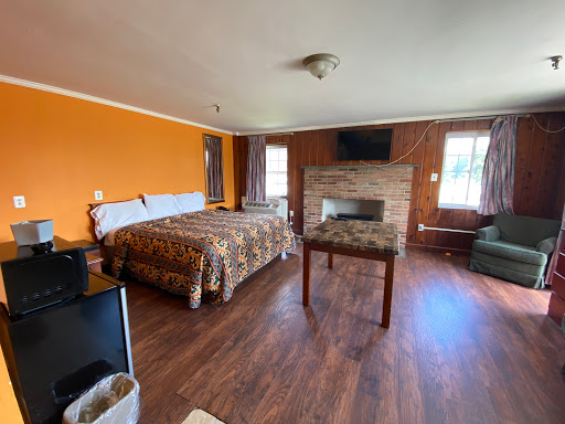 Riverview Motel - Visual